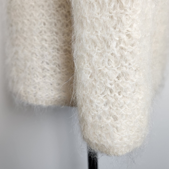 80s HandKnit Mohair Sweater - Picture 7 of 9